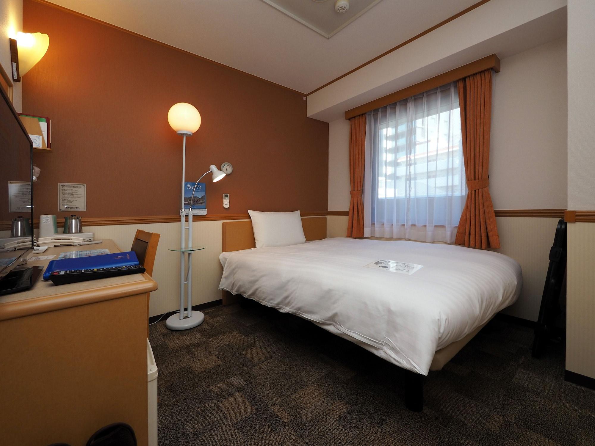 Toyoko Inn Takamatsu Hyogomachi Exterior photo